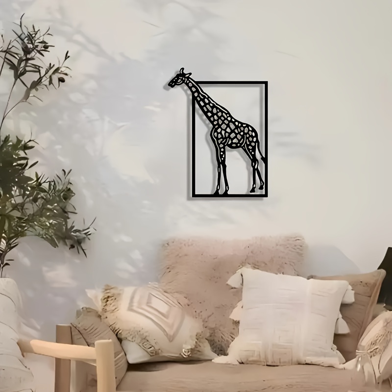 لوحة جدارية معدنية على شكل زرا - مراجعة Art Craft Bar وسعره